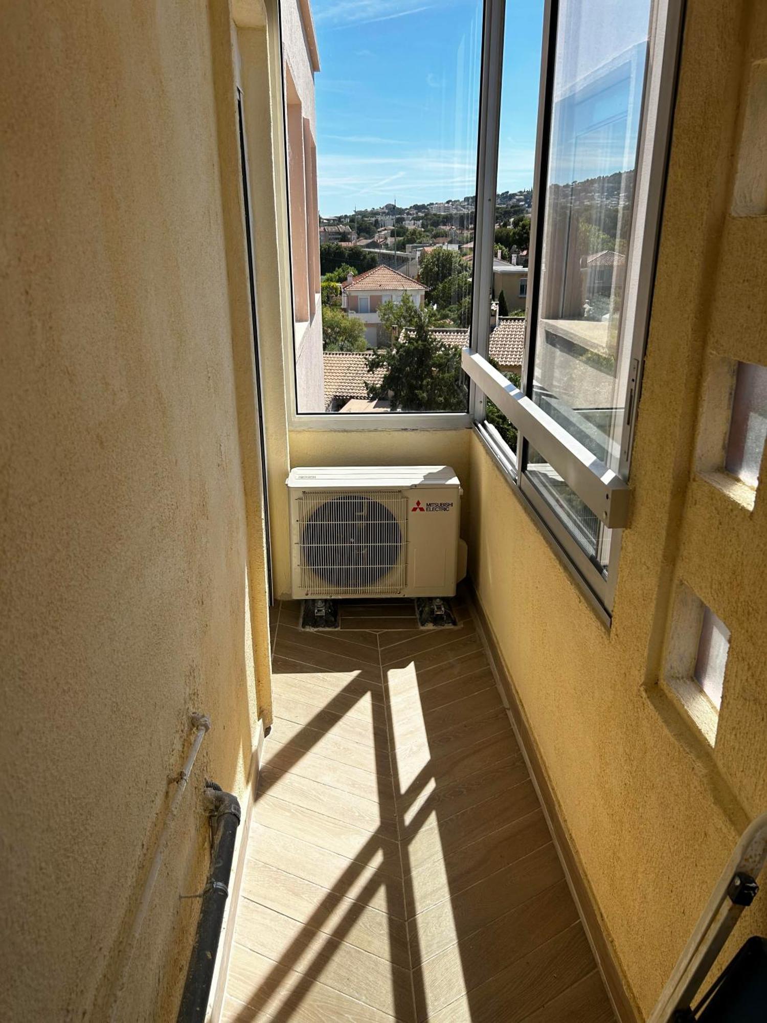 Le Namaste Apartment La Ciotat Bagian luar foto