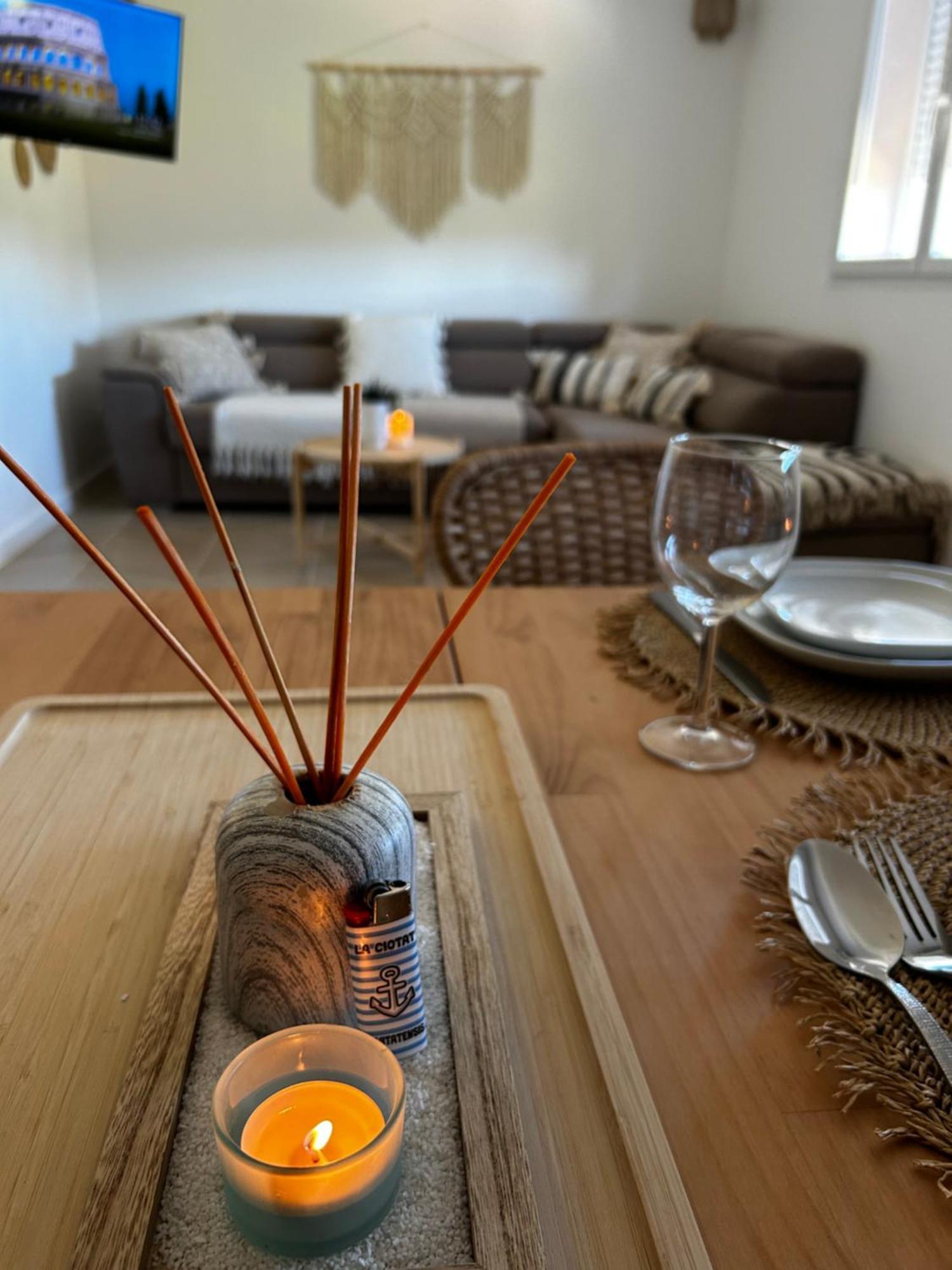 Le Namaste Apartment La Ciotat Bagian luar foto